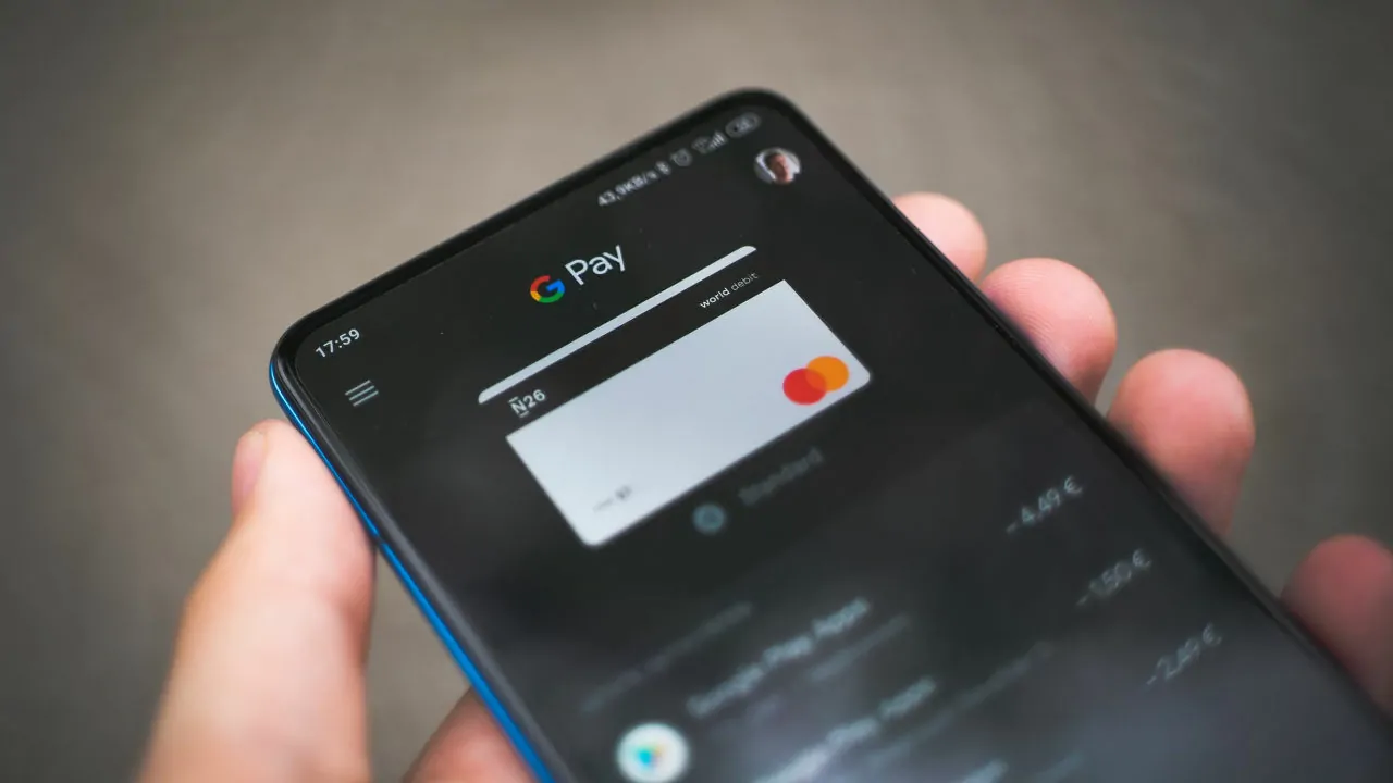 kad bank malaysia sokong google pay