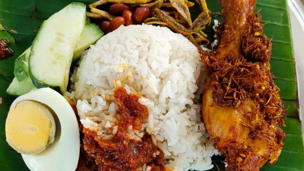 Nasi Lemak Kukus SS19
