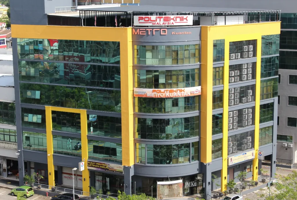 politeknik metro kuantan