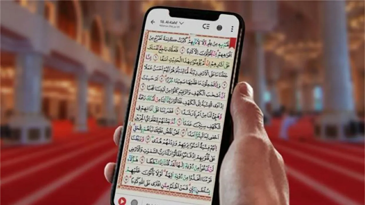 hukum membaca al-quran di telefon